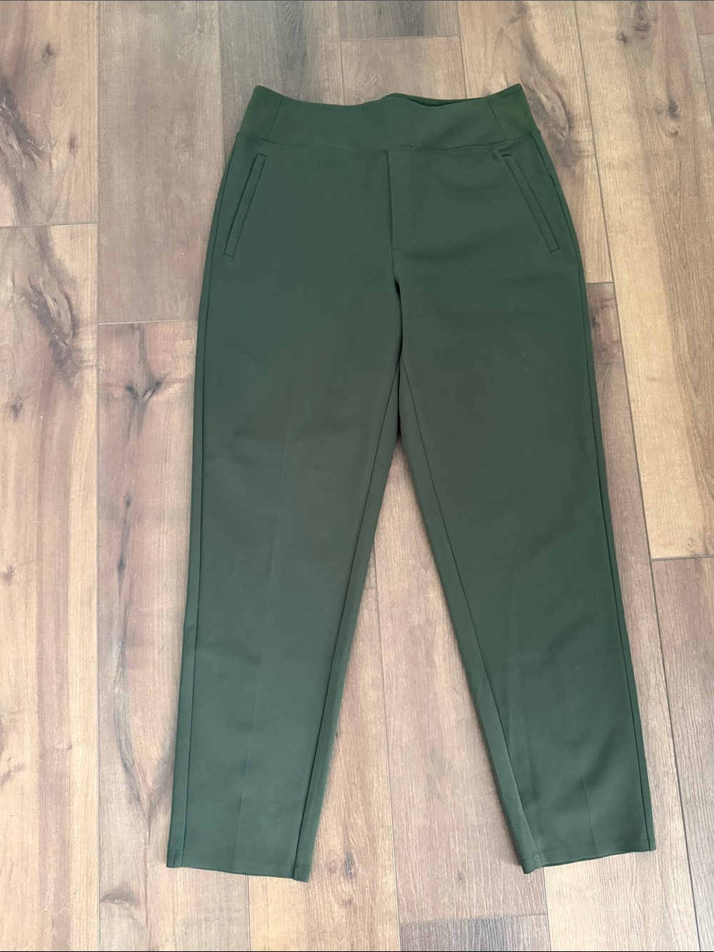 Athleta Forest Green Straight-Leg Pull-On Pants